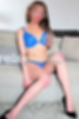 British Blonde escort Ashley is 5'0 height