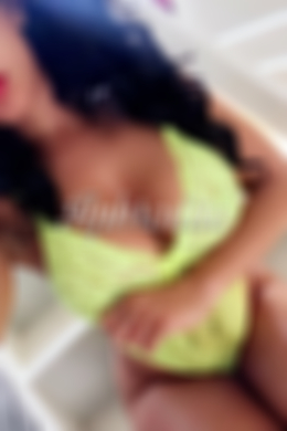 British Black escort Nicole is 5'7 height