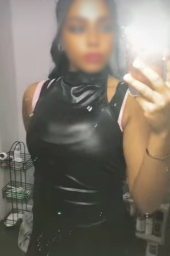 Black haired Cardiff City escort Catielya