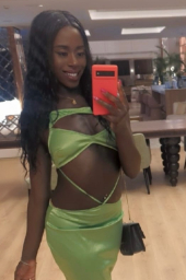 Black haired Caerphilly escort Ceeme