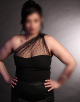 British Black escort Matty is 5’3 height and is available in Swansea mostly.