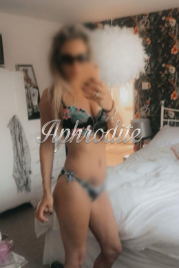 British Blonde escort Louisa is 5’6 height